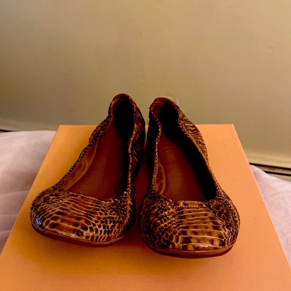 Tory Burch Python Snake Logo Flats - Picture 5 of 16
